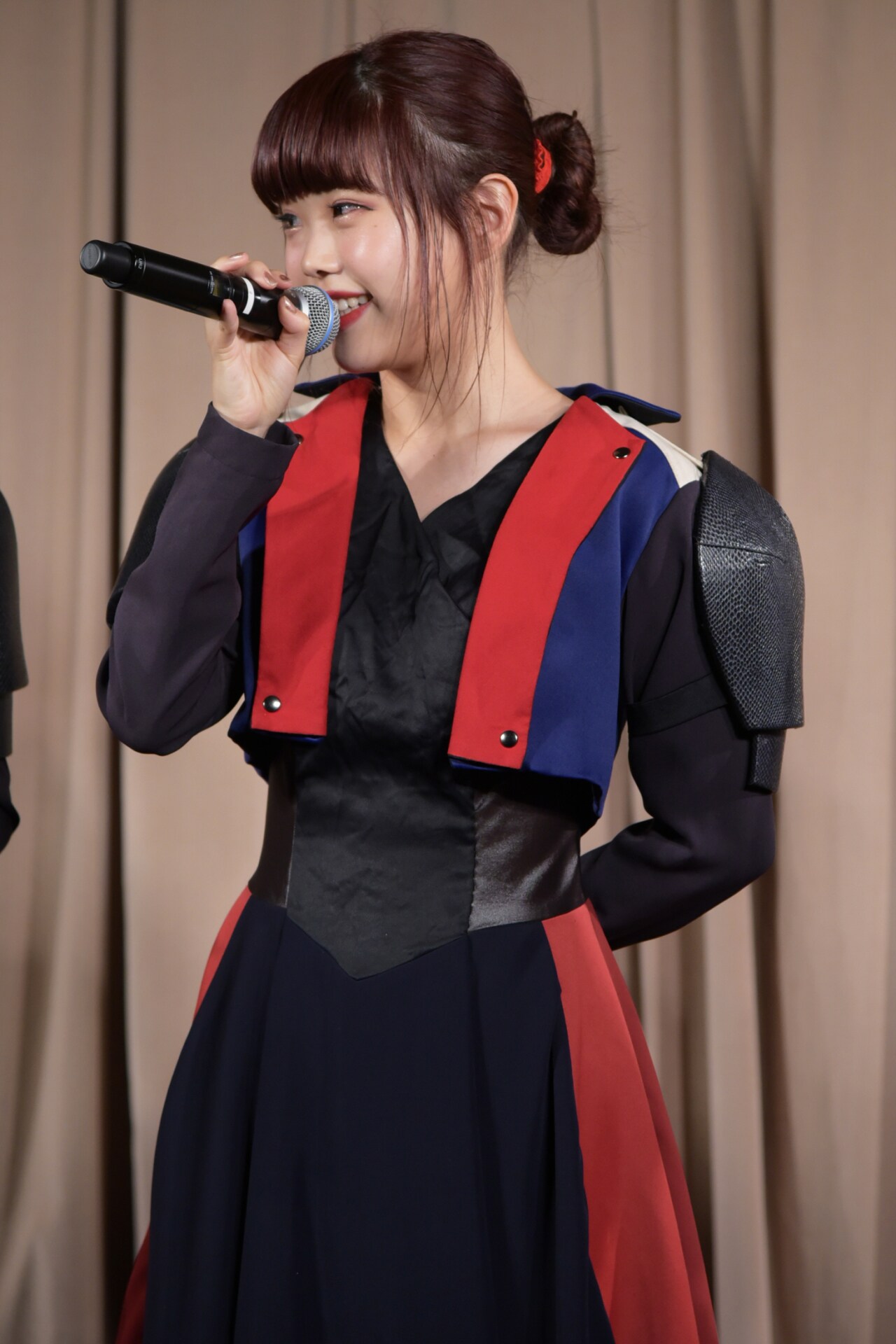 BiSH Bye-Bye Show アイナ・ジ・エンド　メイン衣装 アイナ・ジ・エンドとTeddyLoid。 - BiSHアイナがセクシー衣装で