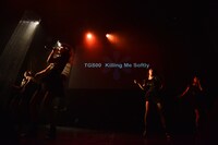 “TGS00”「Killing Me Softly」を歌う東京女子流。