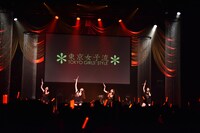 東京女子流「STARTING OVER! "DISCOGRAPHY" CASE OF TGS -TGS00～TGS32-」の様子。