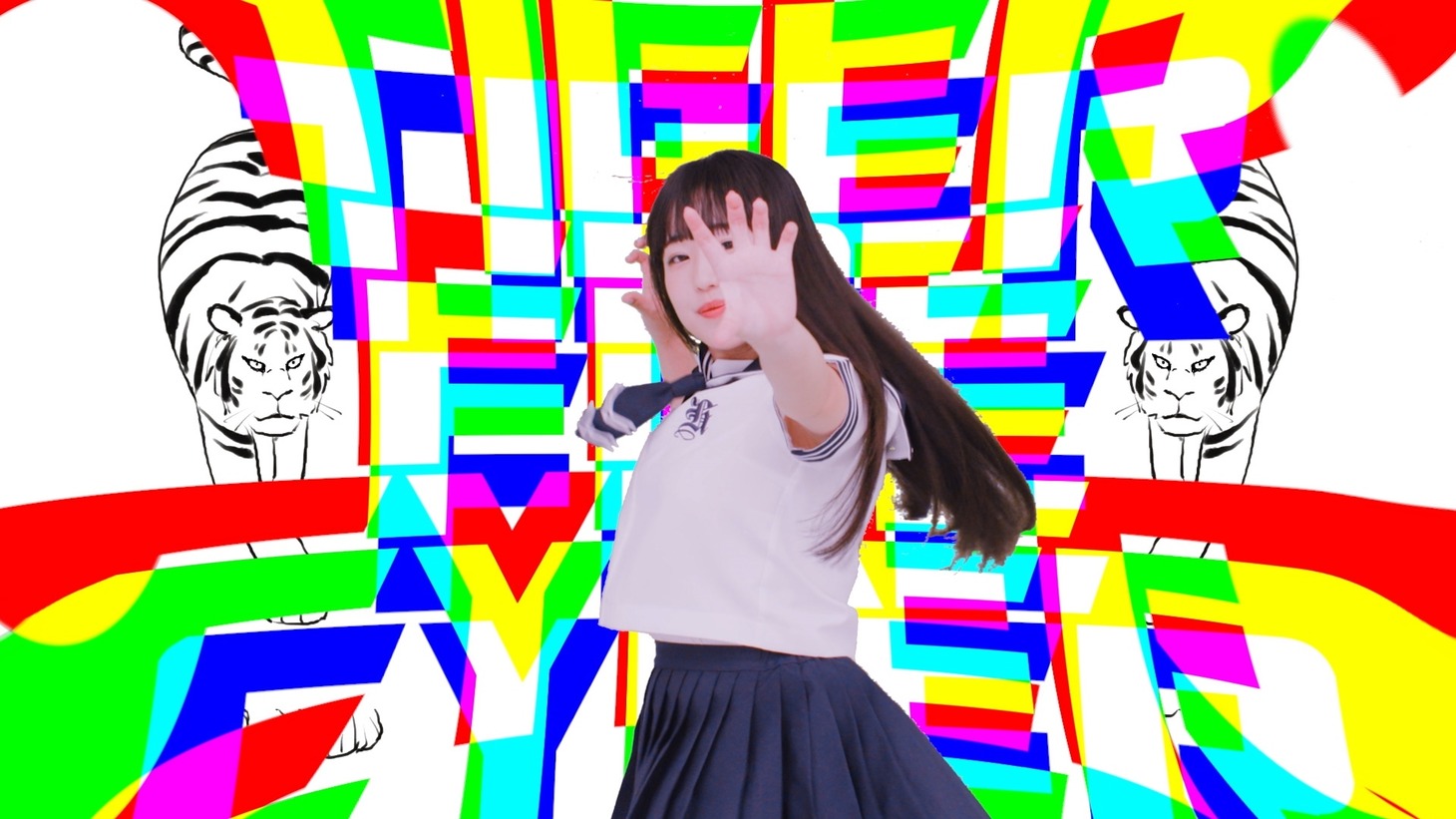 KOTO「タイガーファイヤーサイバーファイター」ミュージックビデオのワンシーン。