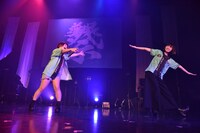 吉河順央（左）と夢眠ねむ（右）。