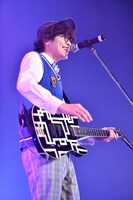 竹内サティフォ(Vo, G / ONIGAWARA）