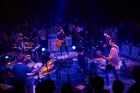 ASIAN KUNG-FU GENERATION「SPACE SHOWER TV "LIVE with YOU"」収録中の様子。（Photo by Terukazu Sugino）