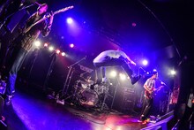 「SABANNAMAN ADVENTURE TOUR FINAL」の様子。（撮影：清水ケンシロウ）