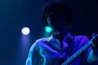 田中和将（Vo, G）（撮影：藤井拓）