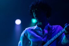 田中和将（Vo, G）（撮影：藤井拓）