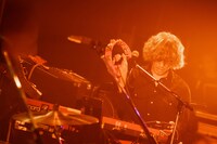 高野勲（Key）（撮影：藤井拓）