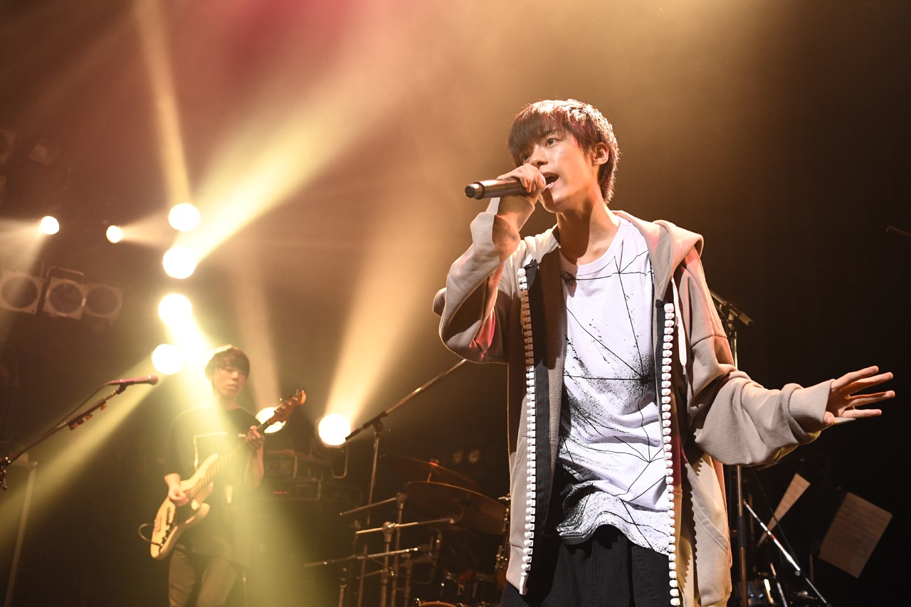 「焚吐 3周年記念ライブ ～リ・リ・リボーン～」の様子。（撮影：達川範一）