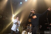 左からみやかわくん、焚吐。（撮影：達川範一）