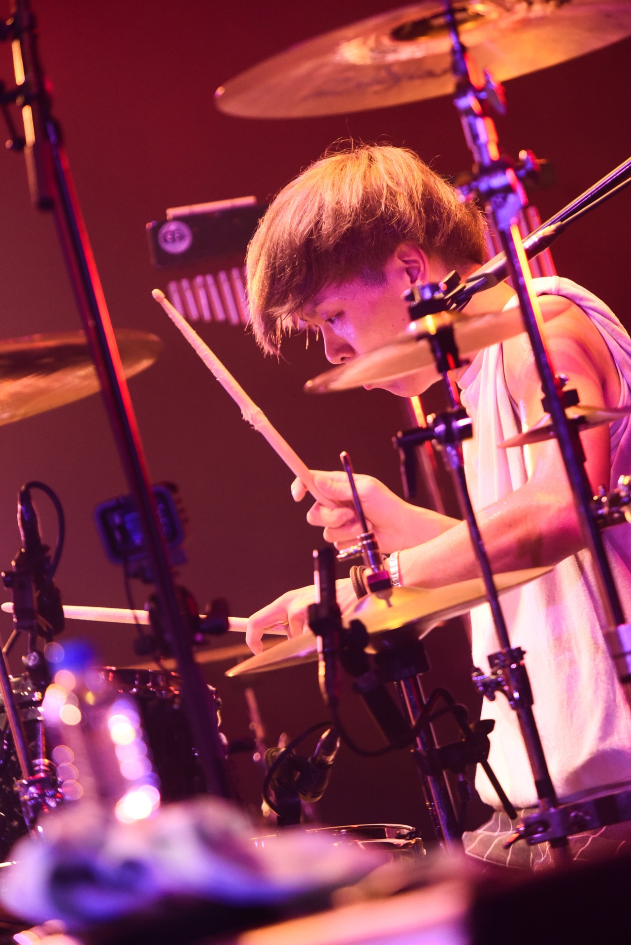 LOVE大石（Dr）（Photo by MASANORI FUJIKAWA）