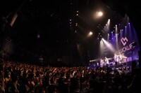 ラックライフ「10th Anniversary Tour "Winding Road"」東京・マイナビBLITZ赤坂公演の様子。（Photo by MASANORI FUJIKAWA）