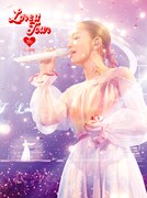 西野カナ「LOVE it Tour ～10th Anniversary～」DVDジャケット