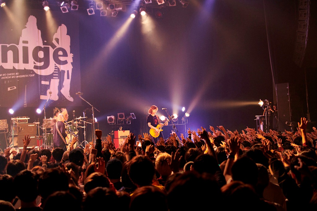 「君のおへその形を忘れたツアー」東京・Zepp DiverCity TOKYO公演の様子。（撮影：太田好治）