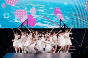 乃木坂46「NOGIZAKA46 Live in Shanghai」の様子。(写真提供:ソニー・ミュージックレコーズ)