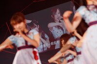 会場のスクリーンに映し出された中国語の歌詞。（写真提供：ソニー・ミュージックレコーズ）