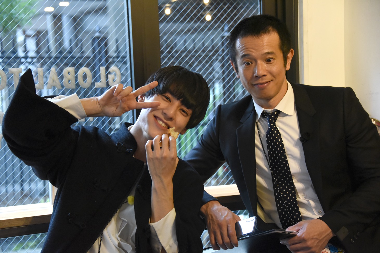 ユースケと庄司智春（品川庄司）。