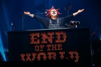 DJ LOVE（DJ / SEKAI NO OWARI）（Photo by Yosuke Kamiyama）