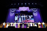 4期生お見立て会の様子。（写真提供：ソニー・ミュージックレコーズ）