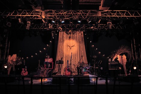 Baby Kiy「"Never get enough" Tour 2018」東京・渋谷duo MUSIC EXCHANGE公演のステージ。