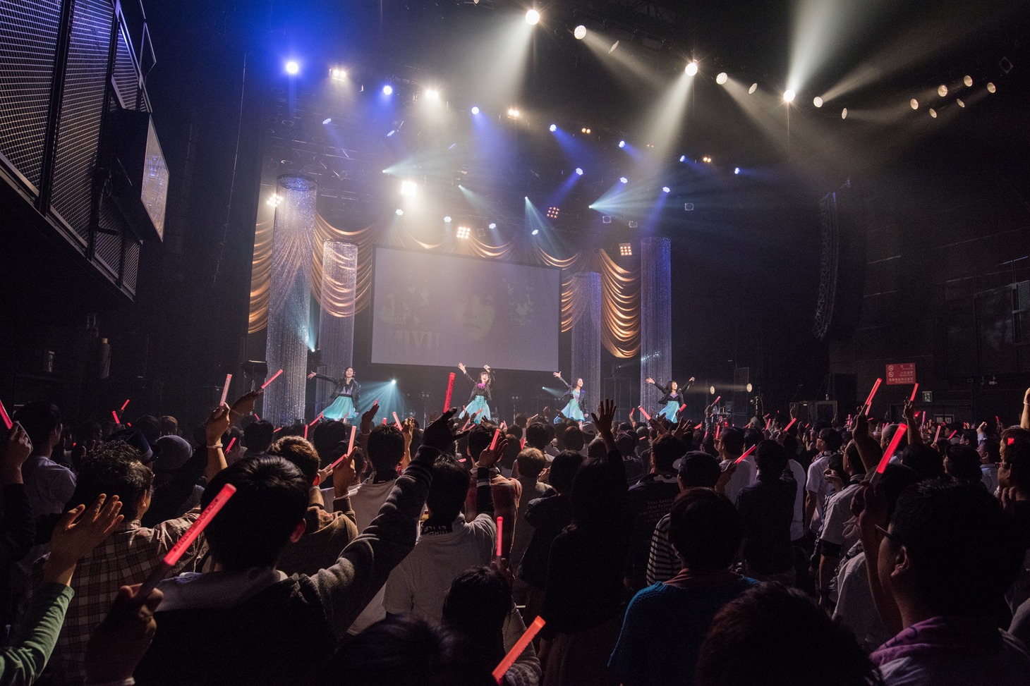 東京女子流「STARTING OVER! "DISCOGRAPHY" CASE OF TGS -TGS33～TGS68-」の様子。
