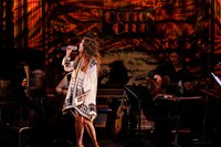 JUJU（撮影：塚田亮平）