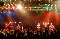 LILI LIMIT「size L」東京・TSUTAYA O-EAST公演の様子。（撮影：木村篤史）