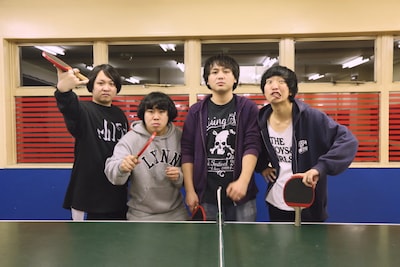 THE BOYS&GIRLS。左からソトムラカイト（B）、カネコトモヤ（Dr）、ケントボーイズ（G）、ワタナベシンゴ（Vo）。