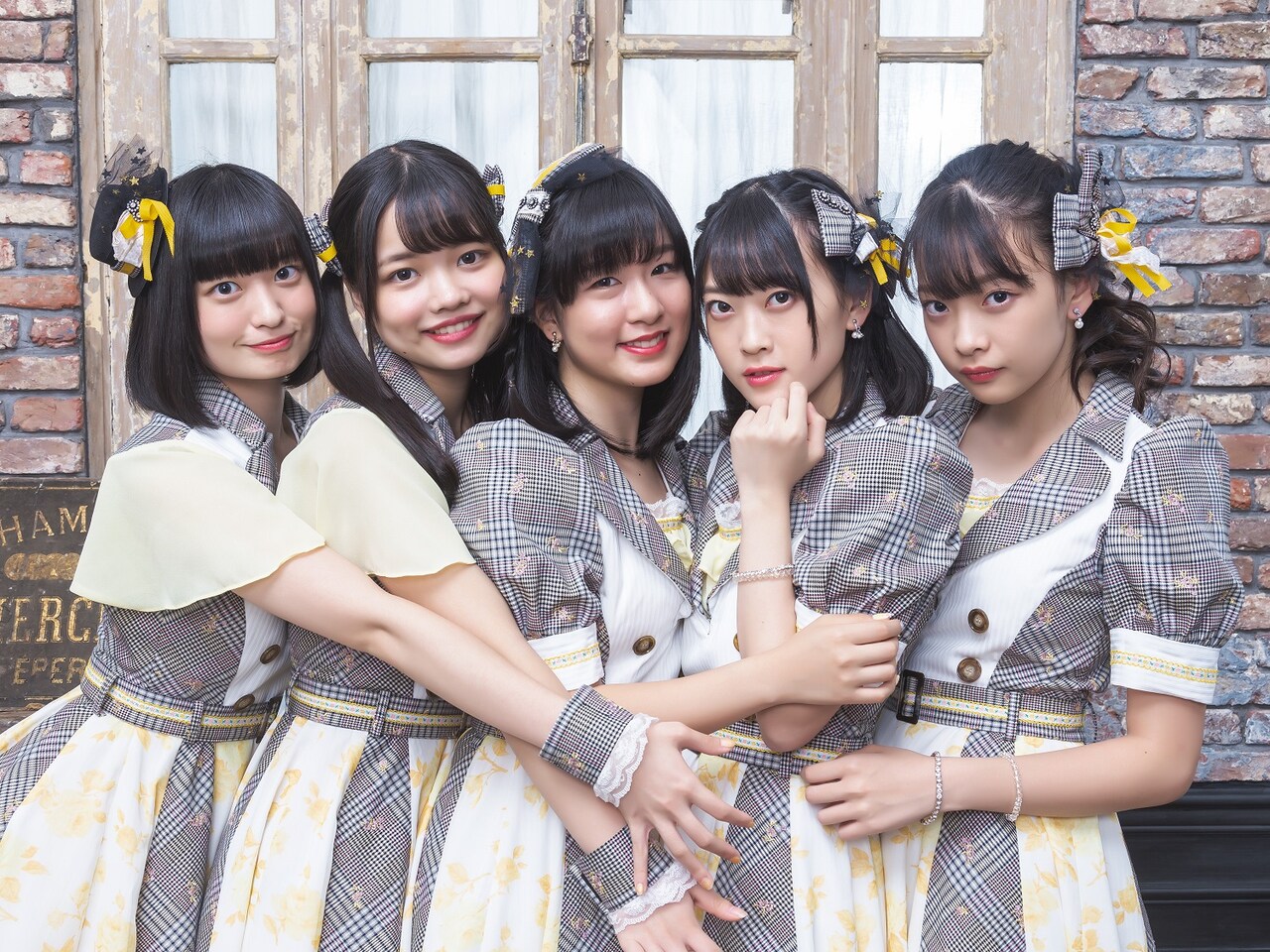 Shine Fine Movement、明暗のコントラストで魅せる「リフレクト」MV