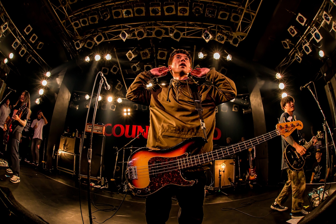 COUNTRY YARD、仲間5組と作り上げた宴で「ロックってこんなにあったかいんだな」