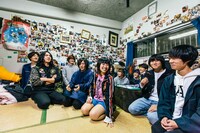 大阪芸術大学を訪れたヤバイTシャツ屋さん。（Photo by Akitake Kuwabara）