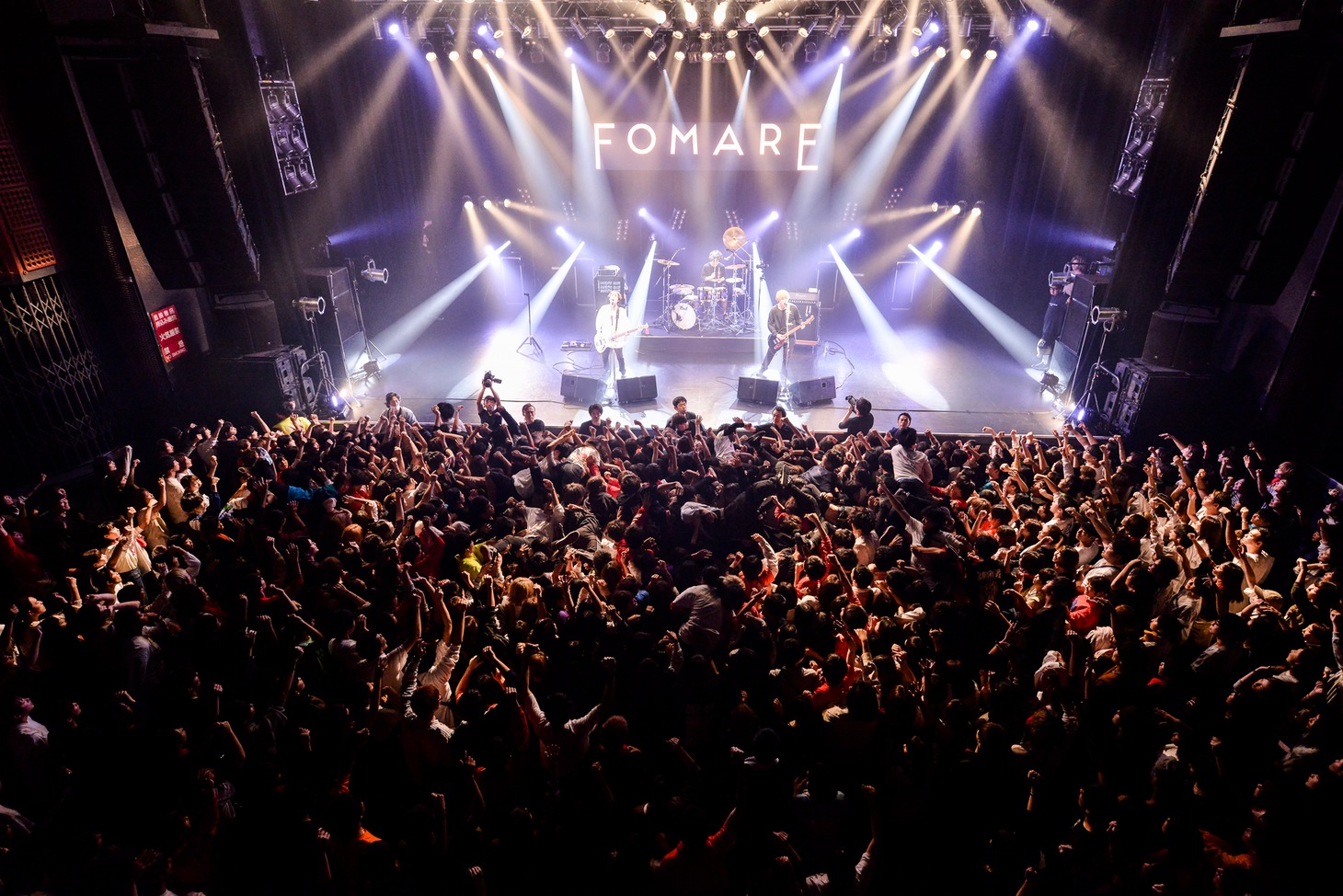 FOMARE「0.02 TOUR ～君との距離が0になるよ～」東京・TSUTAYA O-EAST公演の様子。（撮影：橋本塁［SOUND SHOOTER］）