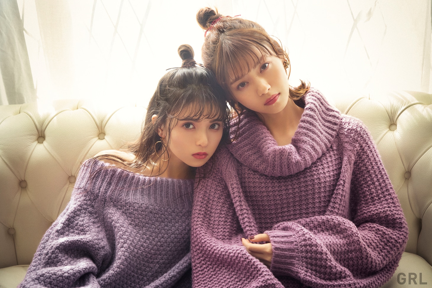 左から齋藤飛鳥、西野七瀬。