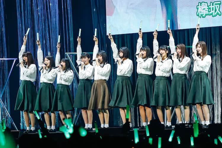 欅坂46の2期生＆けやき坂46の3期生がお見立て会開催、武道館で初々しく 