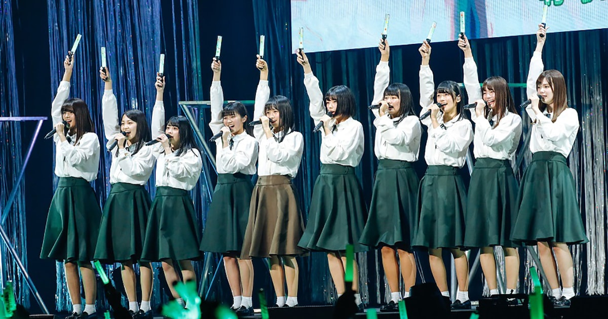 欅坂46の2期生＆けやき坂46の3期生がお見立て会開催、武道館で初々しく 