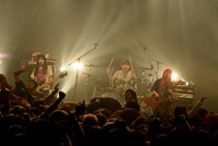 Dizzy Sunfist（撮影：半田安政［Showcase］）