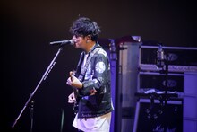 山中拓也（Vo, G）（Photo by Viola Kam［V'z Twinkle］）