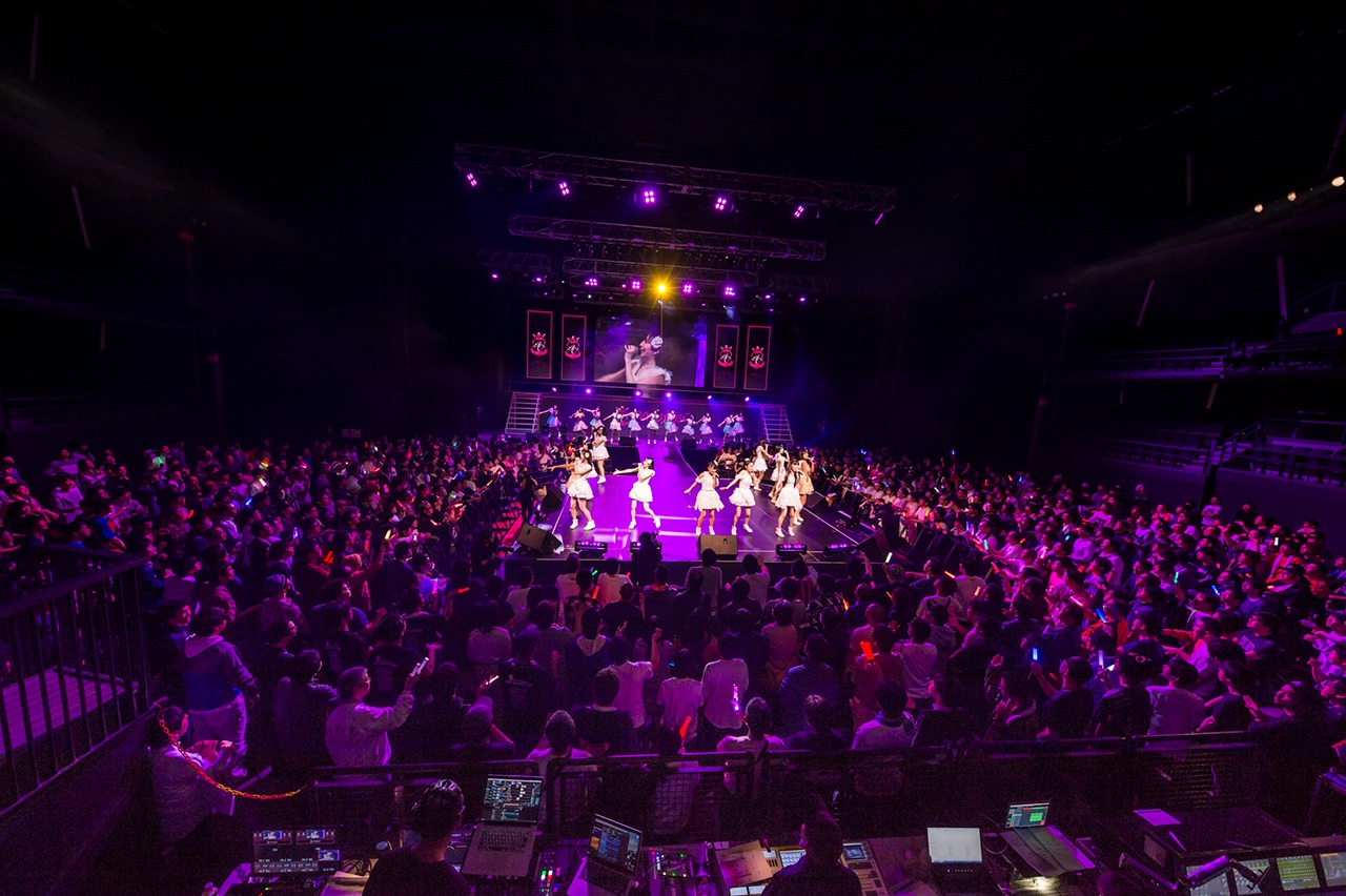 「9th anniversary アイドルカレッジ9大都市ツアー!!!～奇跡と軌跡、未踏のチャレンジ!!!～」東京・TOKYO DOME CITY HALL公演の様子。（写真提供：ブルーローズ）