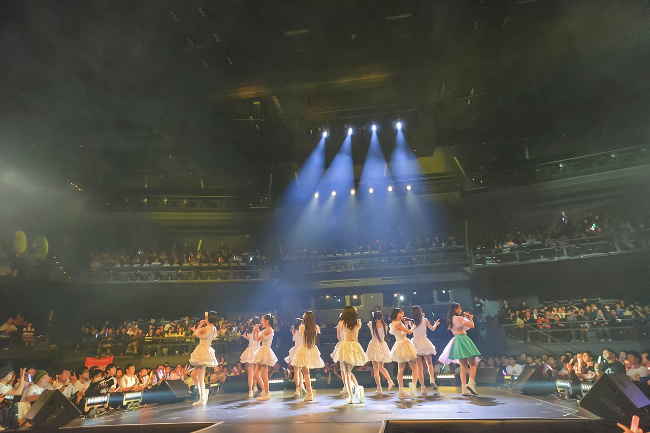 「9th anniversary アイドルカレッジ9大都市ツアー!!!～奇跡と軌跡、未踏のチャレンジ!!!～」東京・TOKYO DOME CITY HALL公演の様子。（写真提供：ブルーローズ）