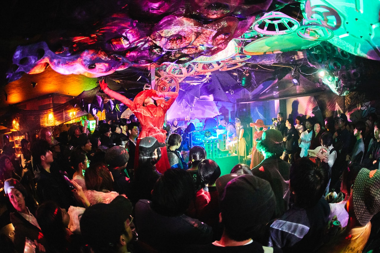 ANTIBODIES Collective（撮影：十河英三郎）