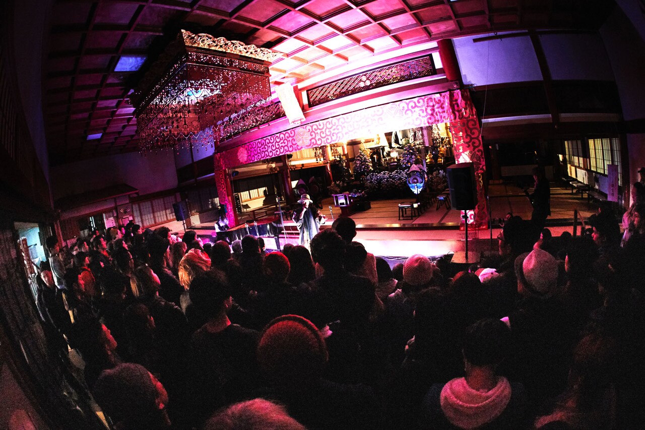 カウンター音楽カルチャーの街・京都に現出した“迷宮の博物館”