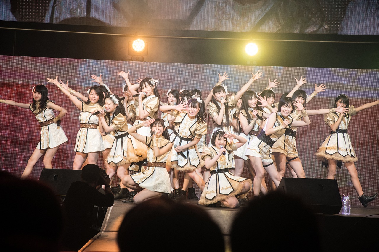 「9th anniversary アイドルカレッジ9大都市ツアー!!!～奇跡と軌跡、未踏のチャレンジ!!!～」東京・TOKYO DOME CITY HALL公演の様子。（写真提供：ブルーローズ）
