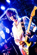 上原子友康（G）（撮影：渡邉一生）