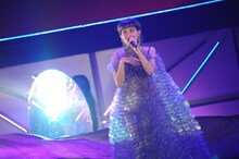 コムアイ（提供：YouTube）