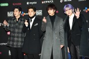 NU'EST W