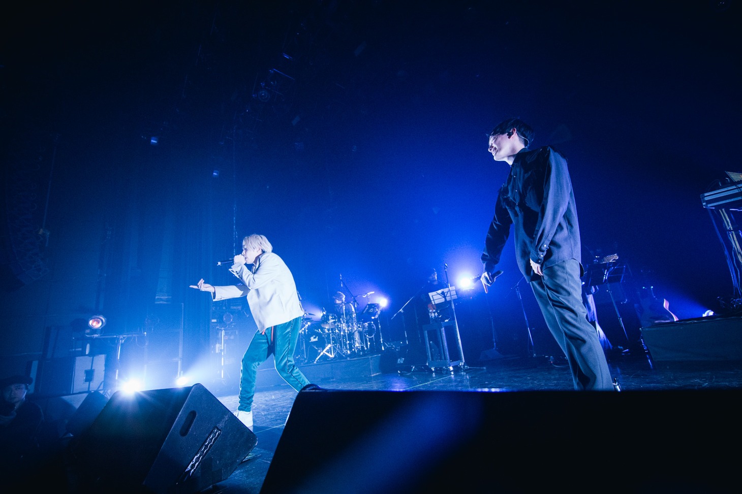 左からSALU、向井太一。（撮影：Tetsuya Yamakawa）