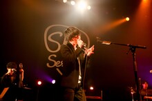 斎藤宏介（UNISON SQUARE GARDEN）（Photo by Viola Kam［V'z Twinkle］）