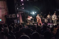 「原田珠々華 ワンマンライブ～BAND SET～ 『ハジマリのオト』」の様子。