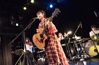 「原田珠々華 ワンマンライブ～BAND SET～ 『ハジマリのオト』」の様子。