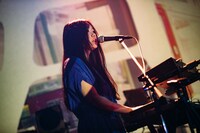 遊佐春菜（Key / 壊れかけのテープレコーダーズ）（Photo by katsunori abe）