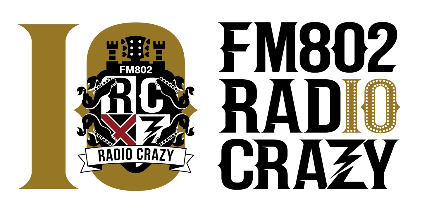 「FM802 RADIO CRAZY」ロゴ